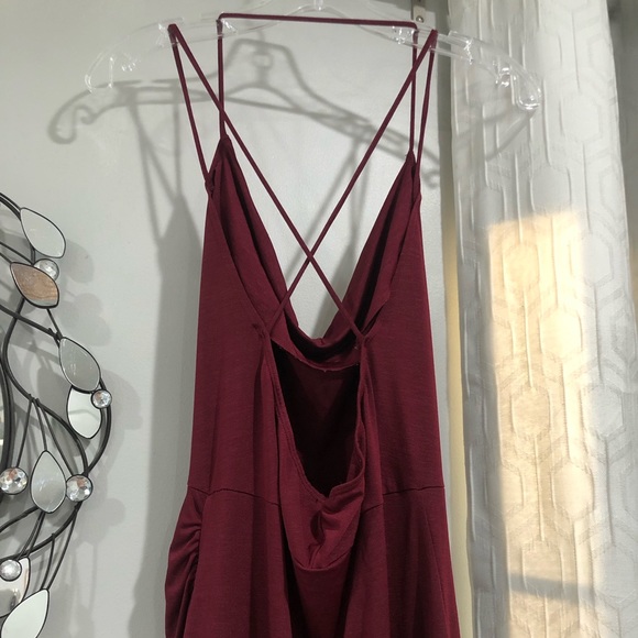 Charlotte Russe Burgundy Tulip Hem Cross back Sexy Plunge Dress - Picture 4 of 4